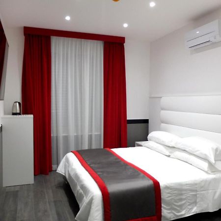 מלון רומא Astoria Golden Gate מראה חיצוני תמונה
